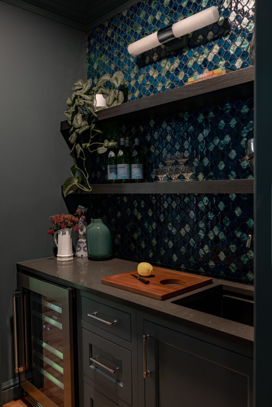 wet-bar-design-rebecca-staub-staging-and-design