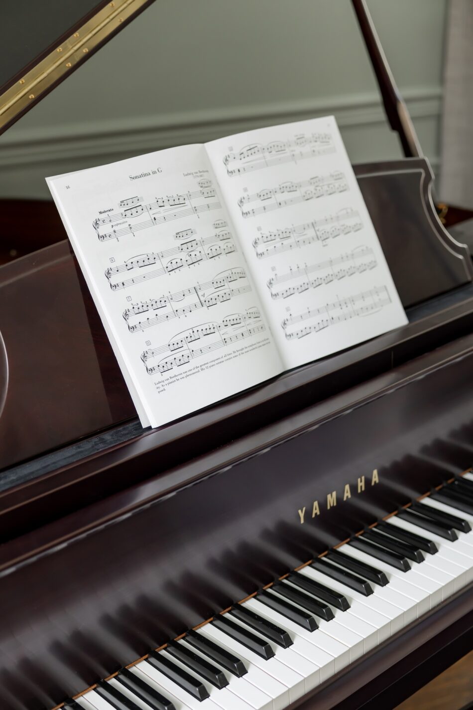 piano-music-book-yamaha-piano