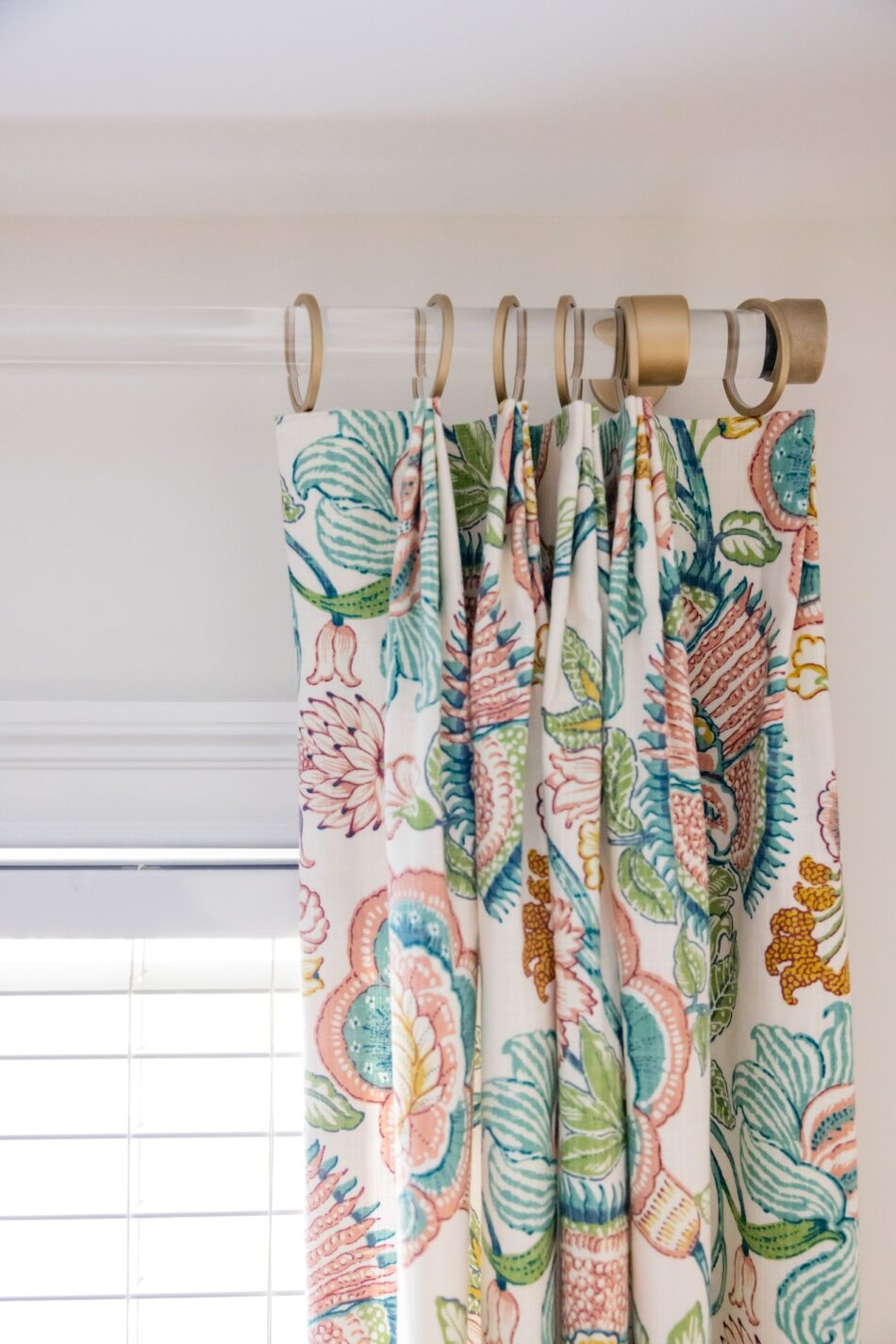 colorful-custom-window-treatments