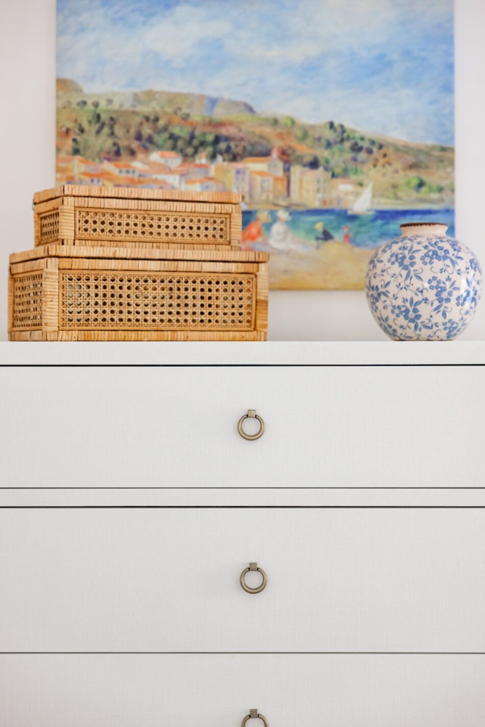 dresser-detail-wicker-cane-boxes