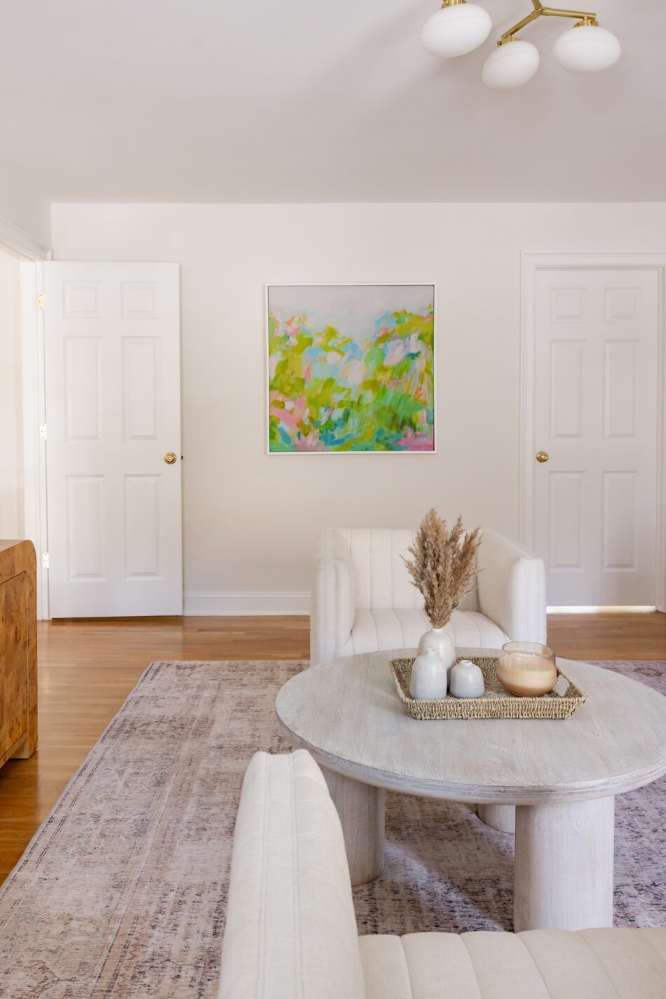 living-room-interior-design-furnishing-details