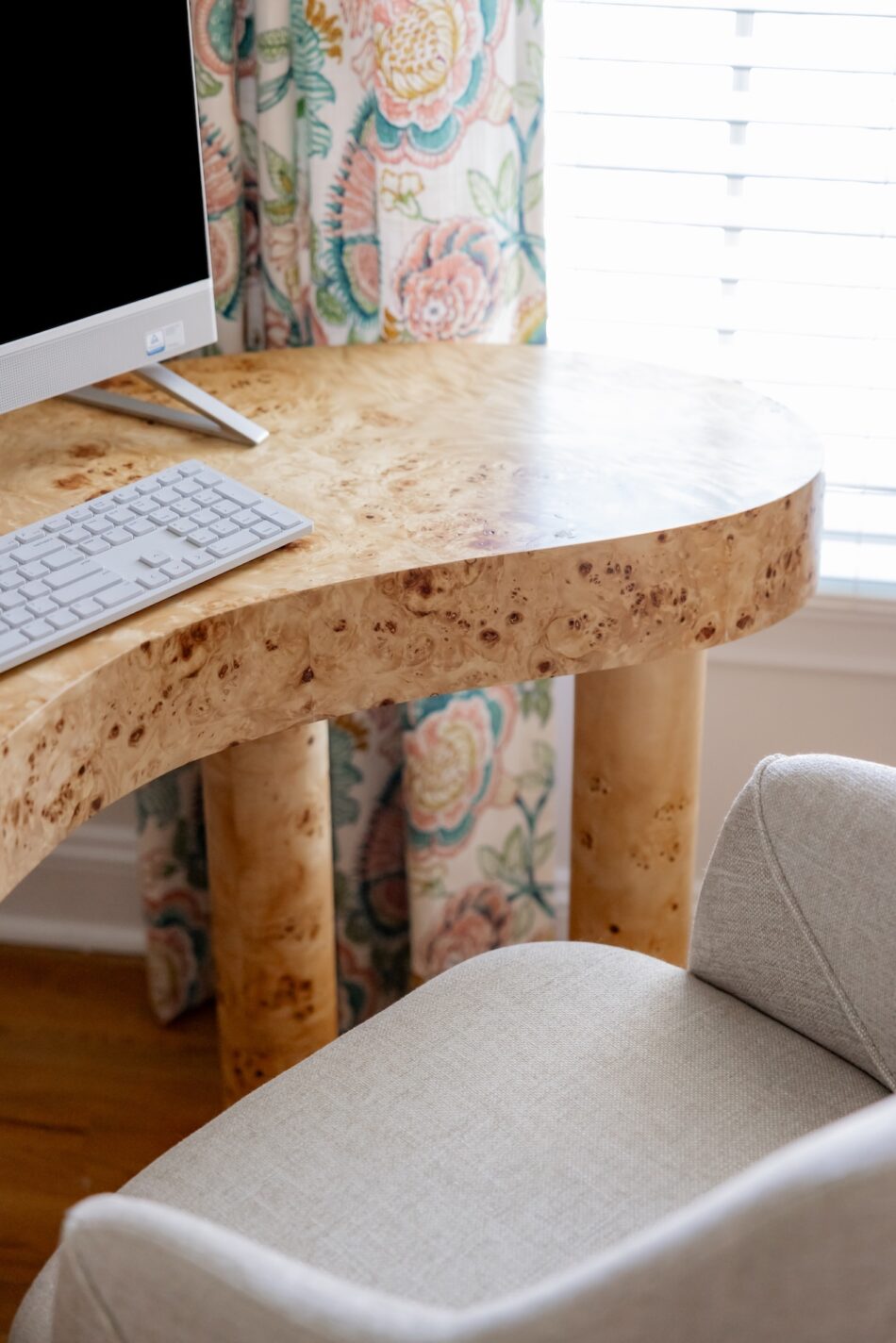 office-chair-and-desk-detail-ridgefield-ct-interior-design