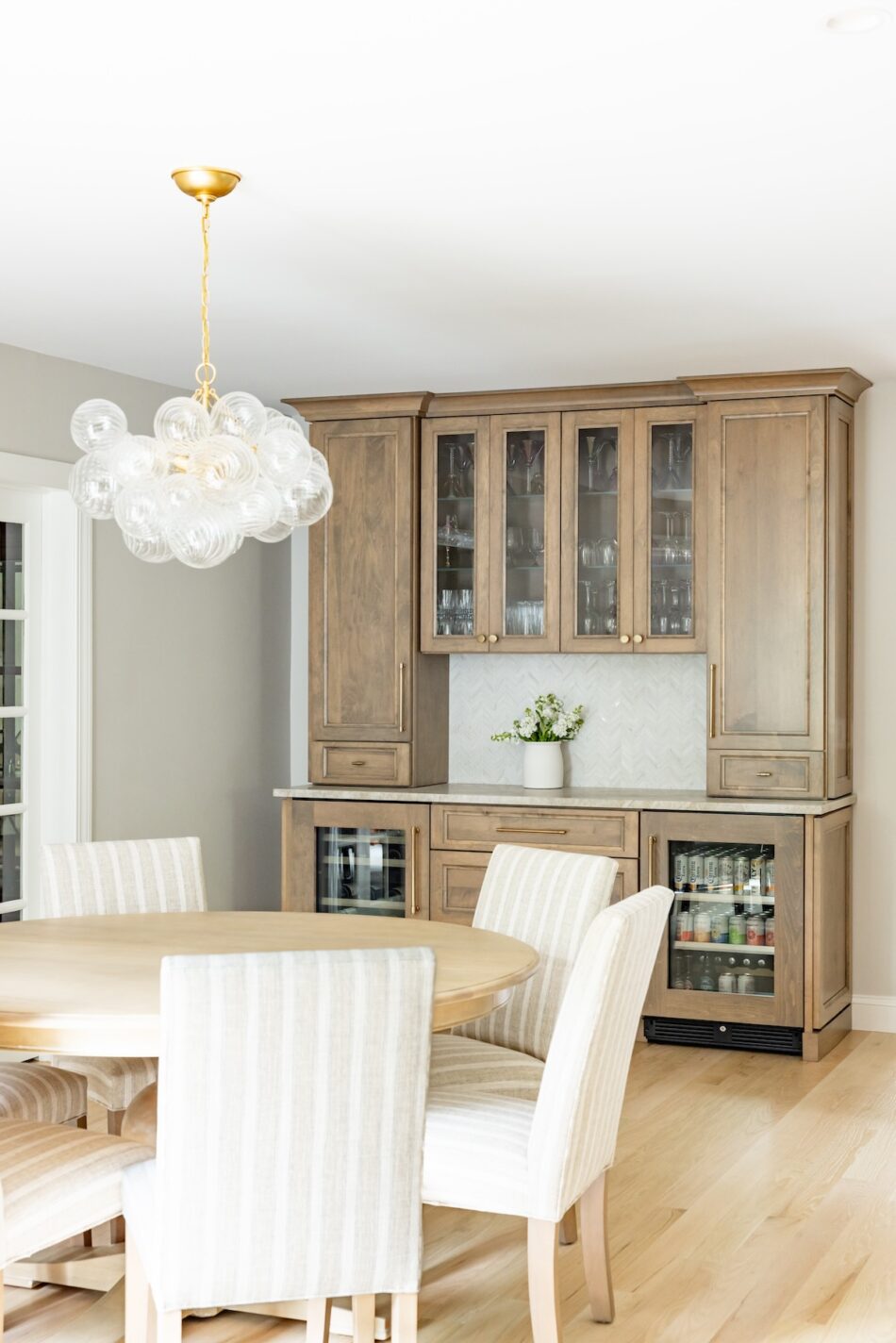 kitchen-dining-table-upholstered-chairs