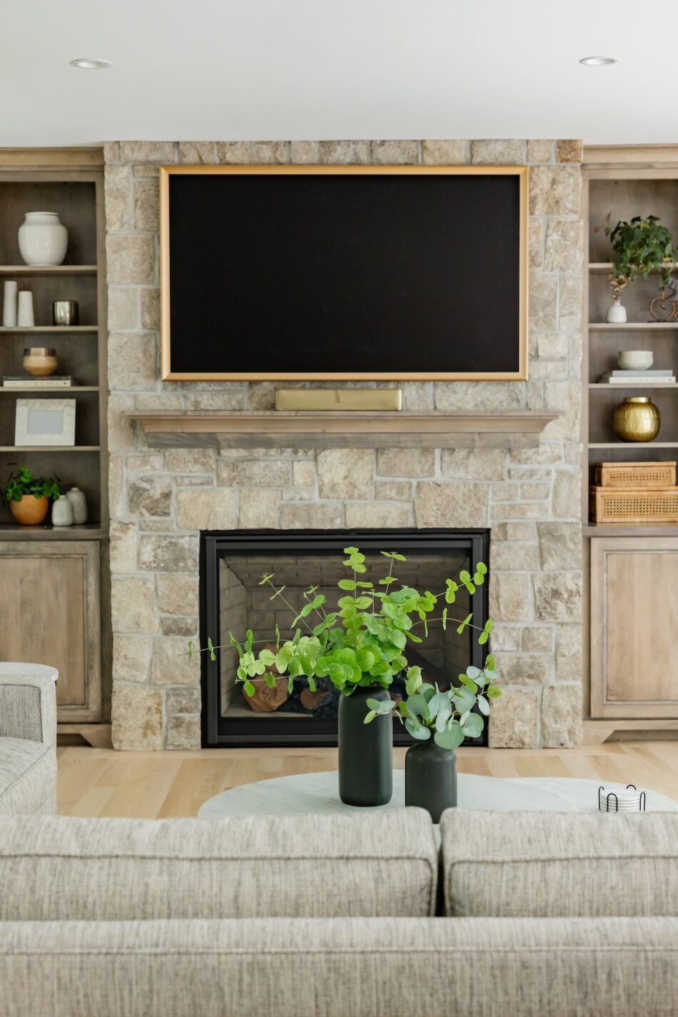 living-room-fireplace-with-mounted-tv-danbury-ct